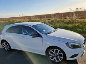 Mercedes-Benz A 180 A-Klasse (BlueEFFICIENCY) Urban