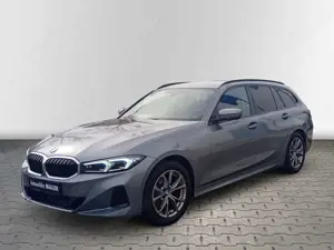 BMW 320 i Touring +SPORTSITZE+AHK+Adpt.LED+HUD+ACC+ Bild 2