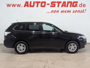 Mitsubishi Outlander 2WD**KLIMA+BLUETOOTH+MÜDIGKEIT** Bild 4