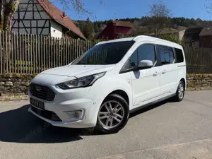 Ford Grand Tourneo
