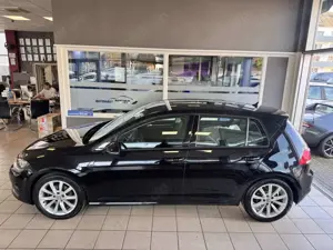 Volkswagen Golf VII TDI Highline 5 türig Alcantara Navi PDC