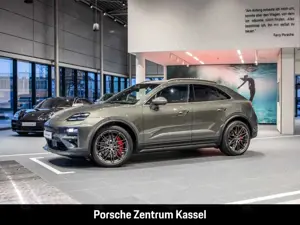 Porsche Macan Turbo Burmester HA-Lenkung InnoDrive LED