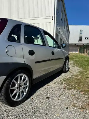 Opel Corsa 1.2 16V