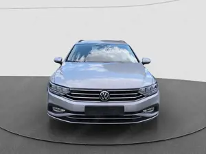 Volkswagen Passat Variant 2.0 TDI DSG Business AHK LED ACC NAVI PDC Bild 5