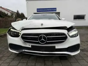 Mercedes-Benz E 220 d 4MATIC T-Modell 9G AVANTGARDE MBUX LED KAMERA Bild 5