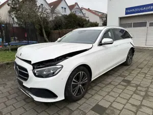 Mercedes-Benz E 220 d 4MATIC T-Modell 9G AVANTGARDE MBUX LED KAMERA Bild 1