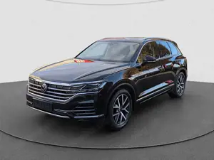 Volkswagen Touareg 3.0 TDI DSG 4M Elegance AHK MATRIX-LED NAVI Bild 2