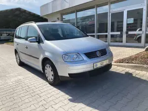 Volkswagen Touran Touran 1.6 FSI Sitzheizung, Klima, 5-Sitzer