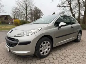 Peugeot 207 Bild 4