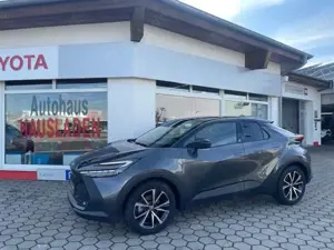 Toyota C-HR Hybrid 1,8 FWD Team Deutschland