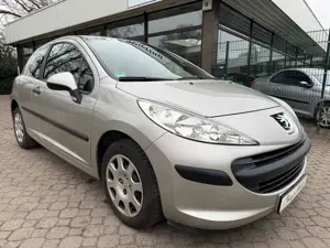 Peugeot 207 Bild 3