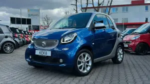 smart forTwo Coupé DCT BLUE  SILVER EDITION! NAVI! PANO!