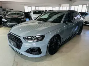 Audi RS4 Bild 2
