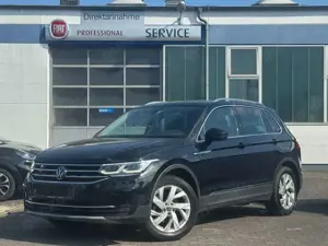 Volkswagen Tiguan Elegance NAVI RKAM PANO AHK