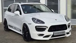 Porsche Cayenne GTS Techart Anhängerkupplung  LED Schiebedach