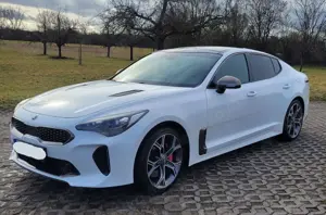Kia Stinger 3.3 V6 T-GDI 4WD GT