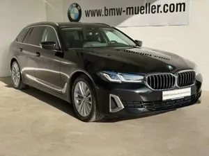 BMW 530 d xDr Luxury AHK/LASER/HUD/S-LÜ/4XAC/CAM/GARA