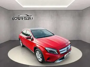 Mercedes-Benz GLA 220 CDI DCT Urban*1 Hand*Panoramadach