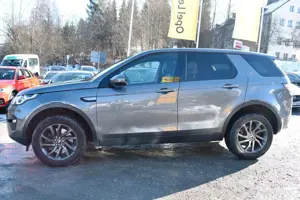 Land Rover Discovery Sport SE AWD Bild 4