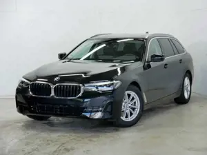 BMW 520 520d Touring Sport AHK NaviProf Kamera Driving
