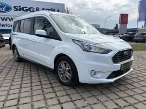 Ford Grand Tourneo Bild 2