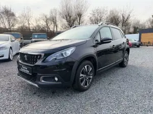 Peugeot 2008 Allure+AUTOM+NAVI+KLIMATRONIK+
