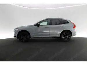 Volvo XC60 2.0 Plus Black Edition AWD LED PANO 360° Bild 2