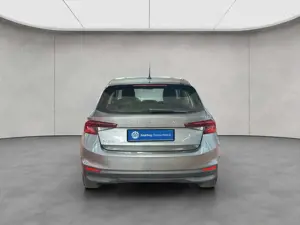Skoda Fabia 1.0 TSI Tour Bild 4