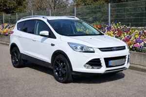 Ford Kuga 1.6 EcoBoost 4x4 Aut. Titanium