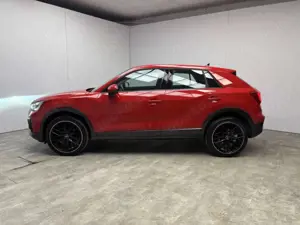 Audi Q2 35 TFSI S-Tronic advanced Klima Rückfahrkamera Bild 2