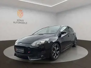 Ford Focus Lim. ST/SHZ/NAV/LM/RECARO/LED
