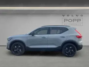 Volvo EX40 Single Ext. Range RWD Plus Black Edition 20" 360° Bild 2