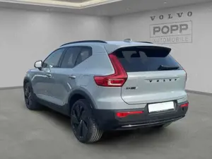 Volvo EX40 Single Ext. Range RWD Plus Black Edition 20" 360° Bild 3