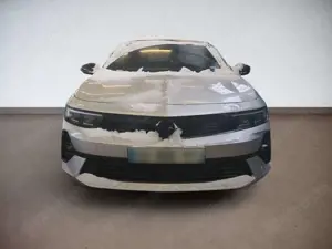 Opel Astra Bild 2
