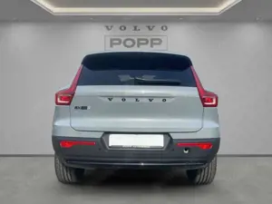 Volvo EX40 Single Ext. Range RWD Plus Black Edition 20" 360° Bild 4