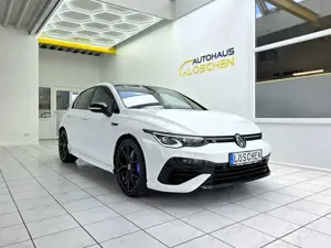 Volkswagen Golf VIII Limo R BlackStyle Pano Akrapovic  HK