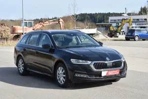 Skoda Octavia 2.0TDI*Style*DSG*LED*HUD*ACC*Virtual