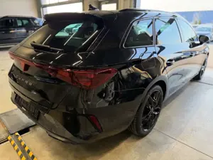CUPRA Leon ST 1.5eTSI DSG Skyline Dynamic Matrix AHK Bild 5