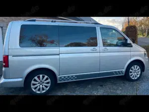 Volkswagen T5 Multivan Multivan DSG Highline