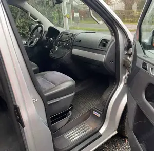 Volkswagen T5 Multivan Multivan DSG Highline Bild 4