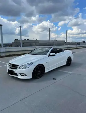 Mercedes-Benz E 350 E 350 CDI BlueEfficiency (207.422)