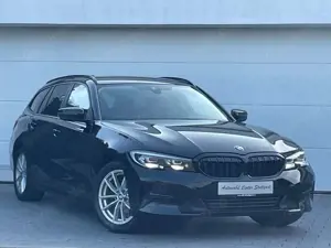 BMW 320 d xDrive Advantage