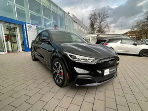 Ford Mustang Mach-E AWD 99 kWh Extended Range Techno1 ab 3,99 eff.Jahr Bild 3