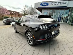 Ford Mustang Mach-E AWD 99 kWh Extended Range Techno1 ab 3,99 eff.Jahr Bild 5