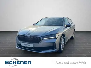 Skoda Superb Combi 2,0 TDI DSG Selection NAVI/LED/RFK/