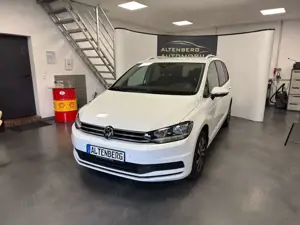 Volkswagen Touran Active Kamera PDC 7.Sitze DAB+ CarPlay
