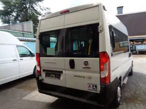 Fiat Ducato Hochr.-Kombi 33 150 L2H2 ROLLSTUHLLIFT Bild 4