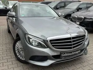 Mercedes-Benz C 220 BlueTec / d Limousine LED ILS Navi Bild 2