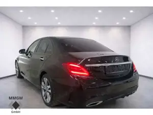 Mercedes-Benz C 300 de MULTIBEAM AMG Line Pano/Navi/Soundsystem Bild 4