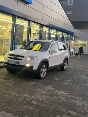 Chevrolet Captiva 2.0 2WD 7 Sitzer LS Bild 5